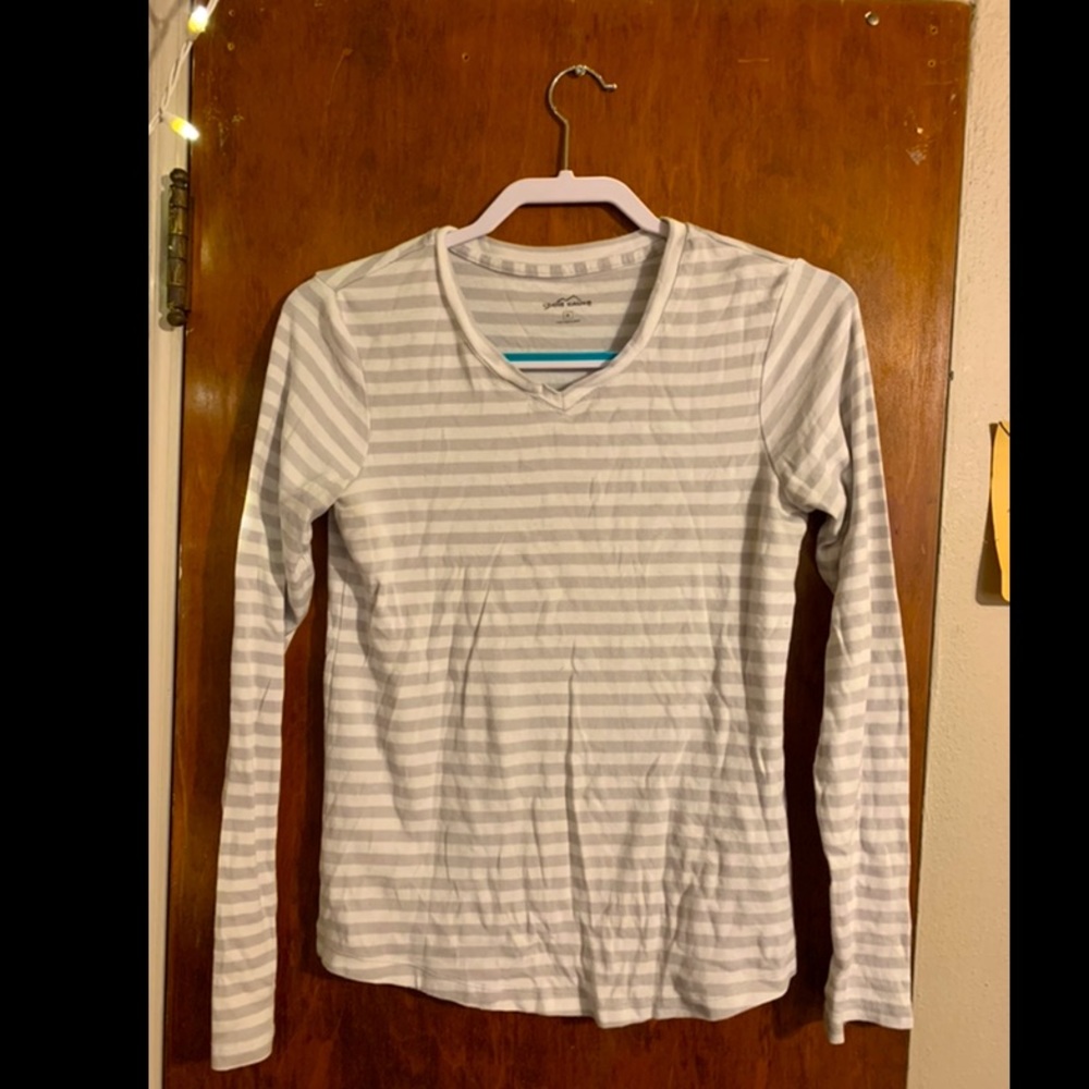 Long sleeve striped shirt